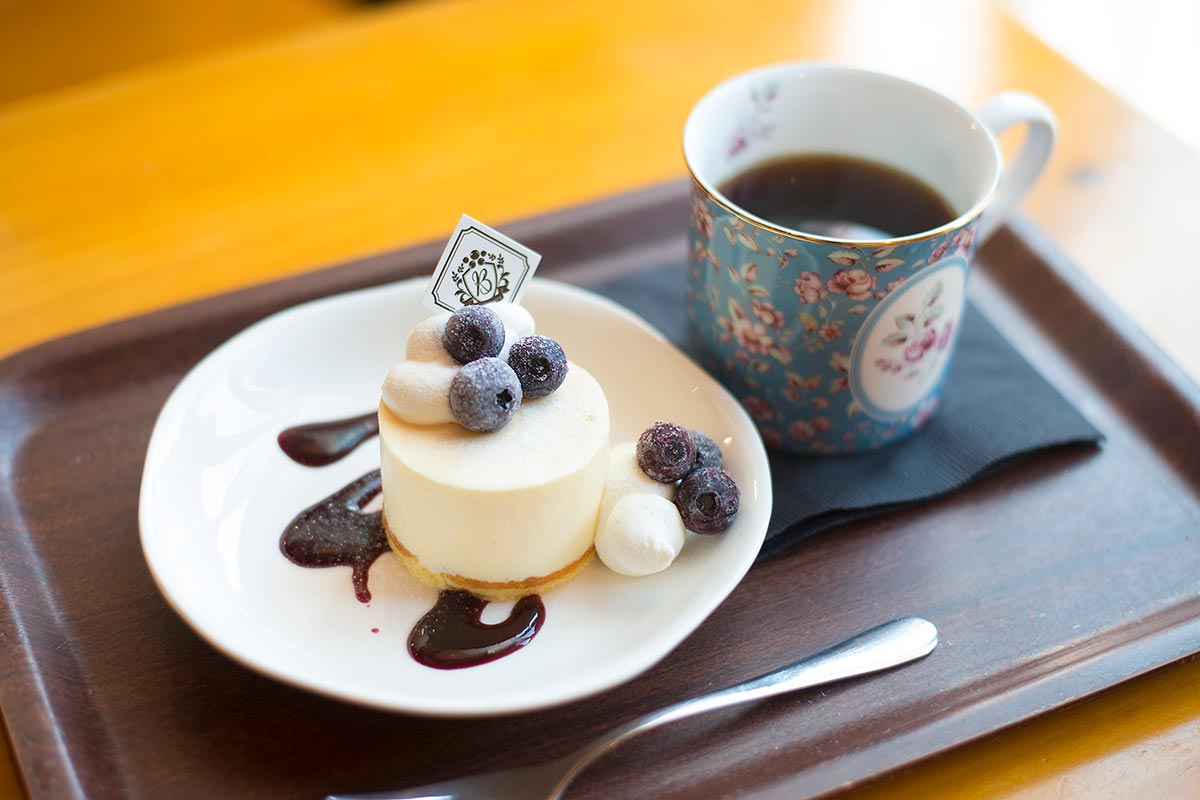 こみちのケーキ屋さんMako