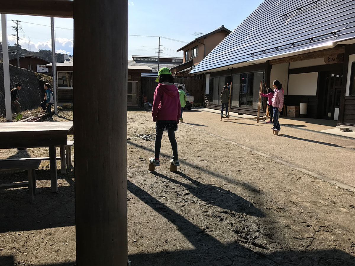 道の駅　どんぐりの里いなぶ　「どんぐり工房」